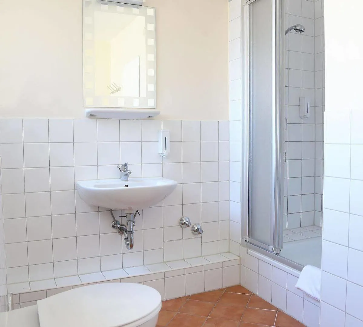 Guest house Pension Alpha - Frankfurt City Central Station Frankfurt am Main